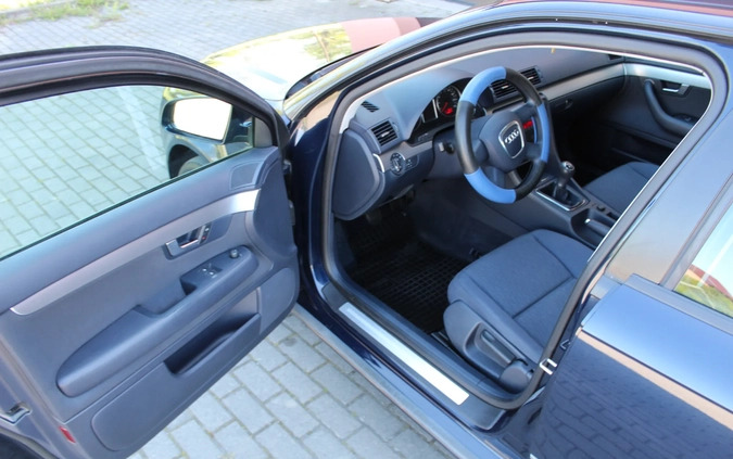 Audi A4 cena 16800 przebieg: 438000, rok produkcji 2006 z Sobótka małe 562